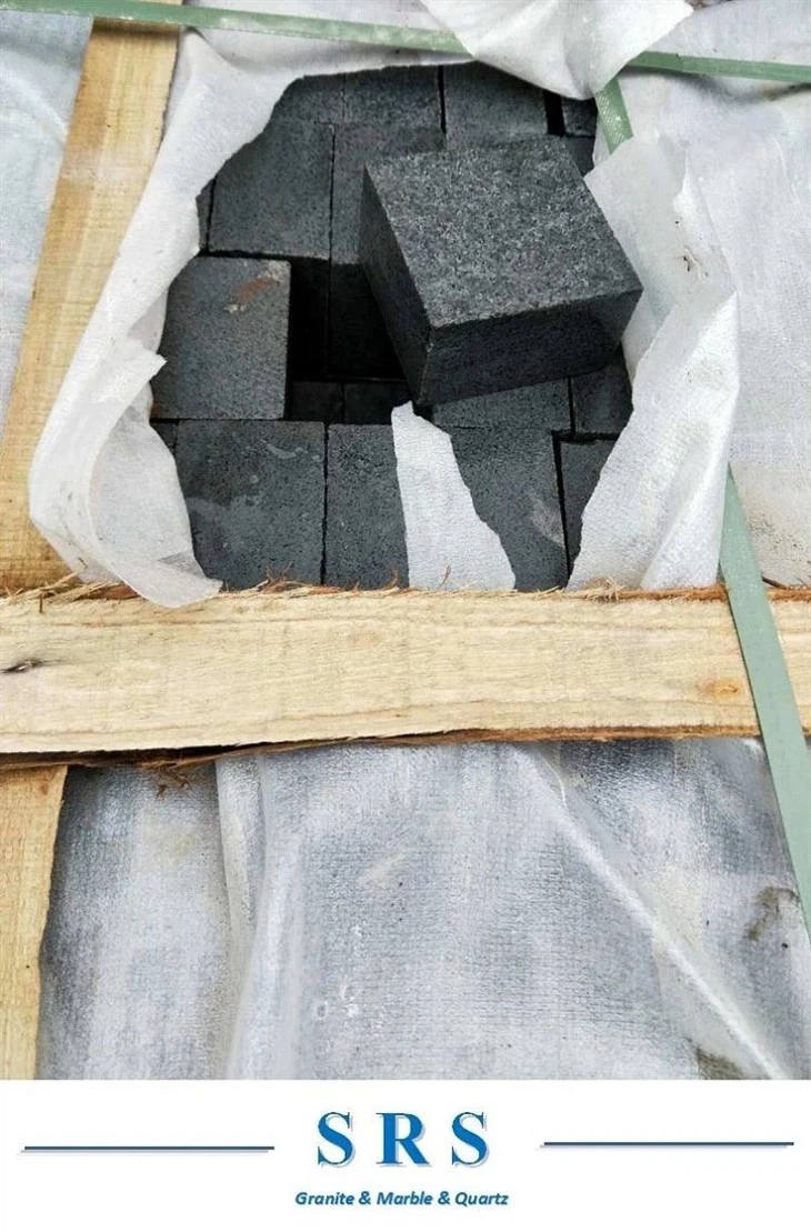 Dark-Grey-Granite-Paver-Flamed-G654-Cube-Stone-Paving-Stone-Walkway-Driveway.webp (2)(001)