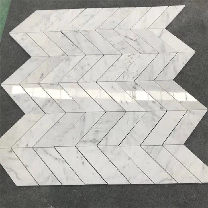 Mosaic d’espina de marbre blanc